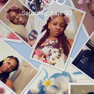 Meet your Posher, Danielle